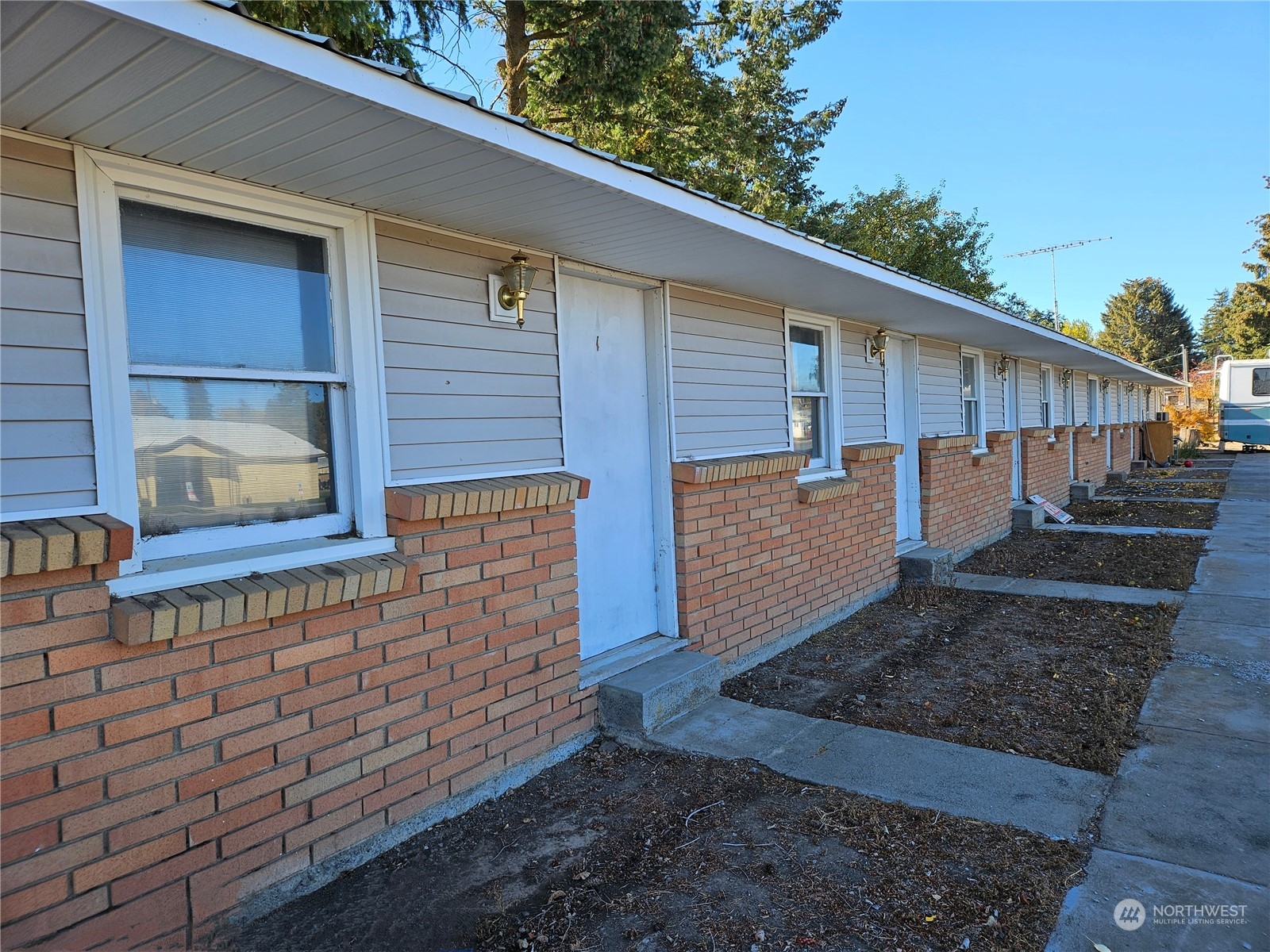 415 W Main Street