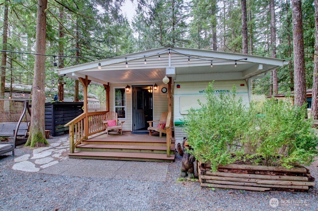 3 Wilderness Way