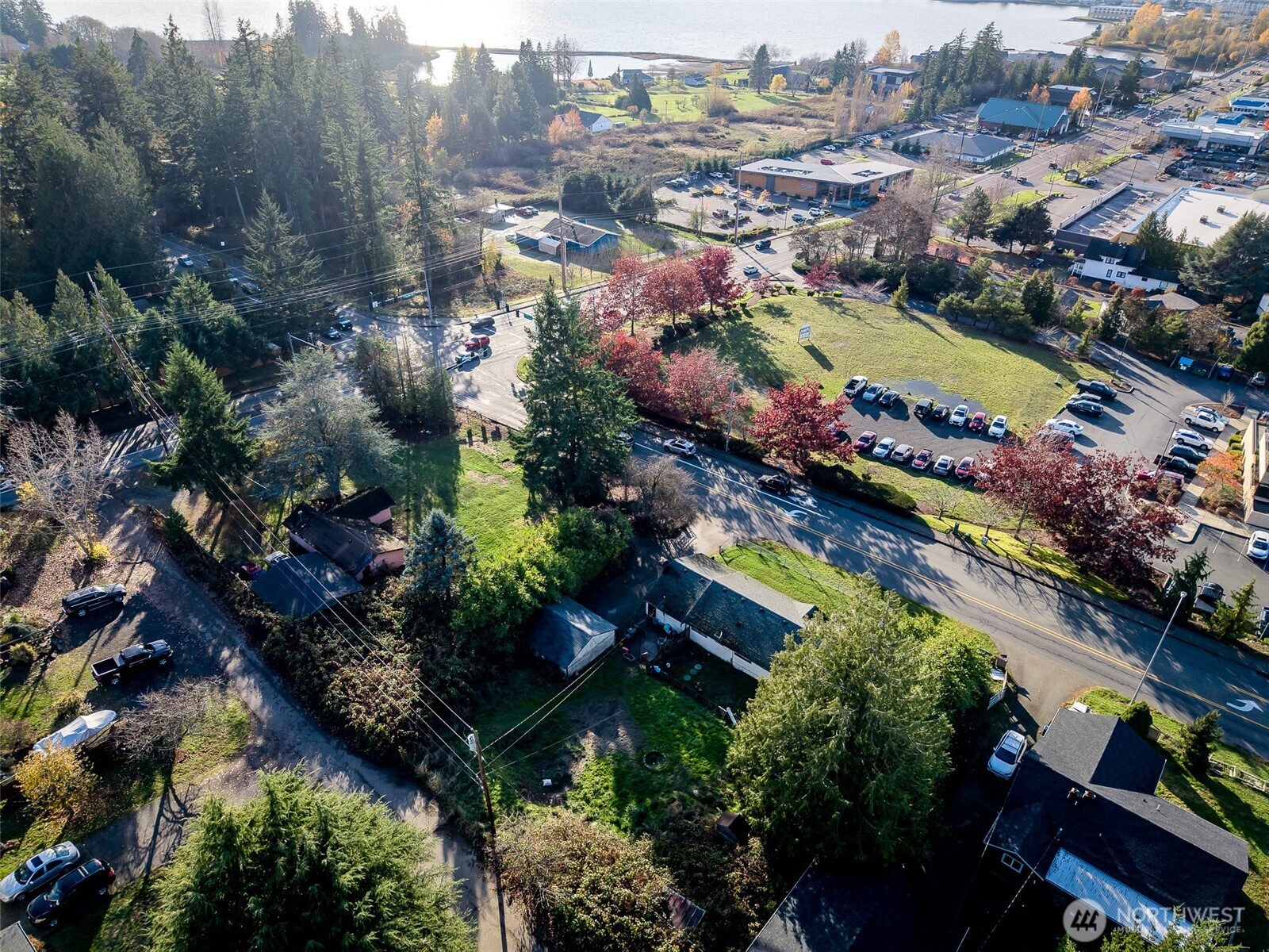1998 NW Bucklin Hill Road