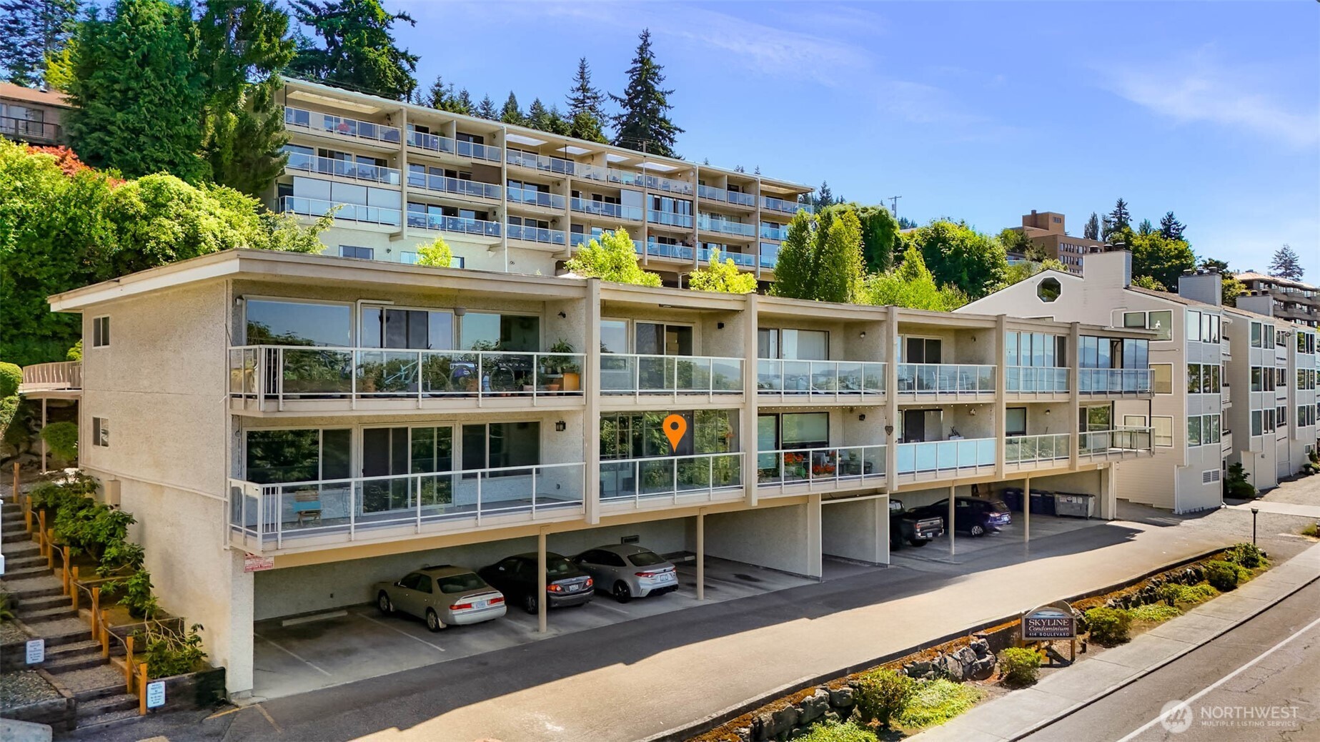 414 Boulevard #105