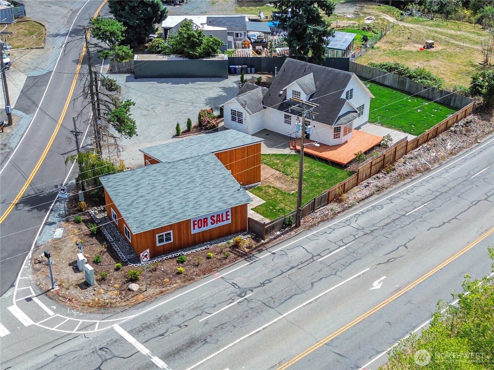 3618 Chrisella Road E