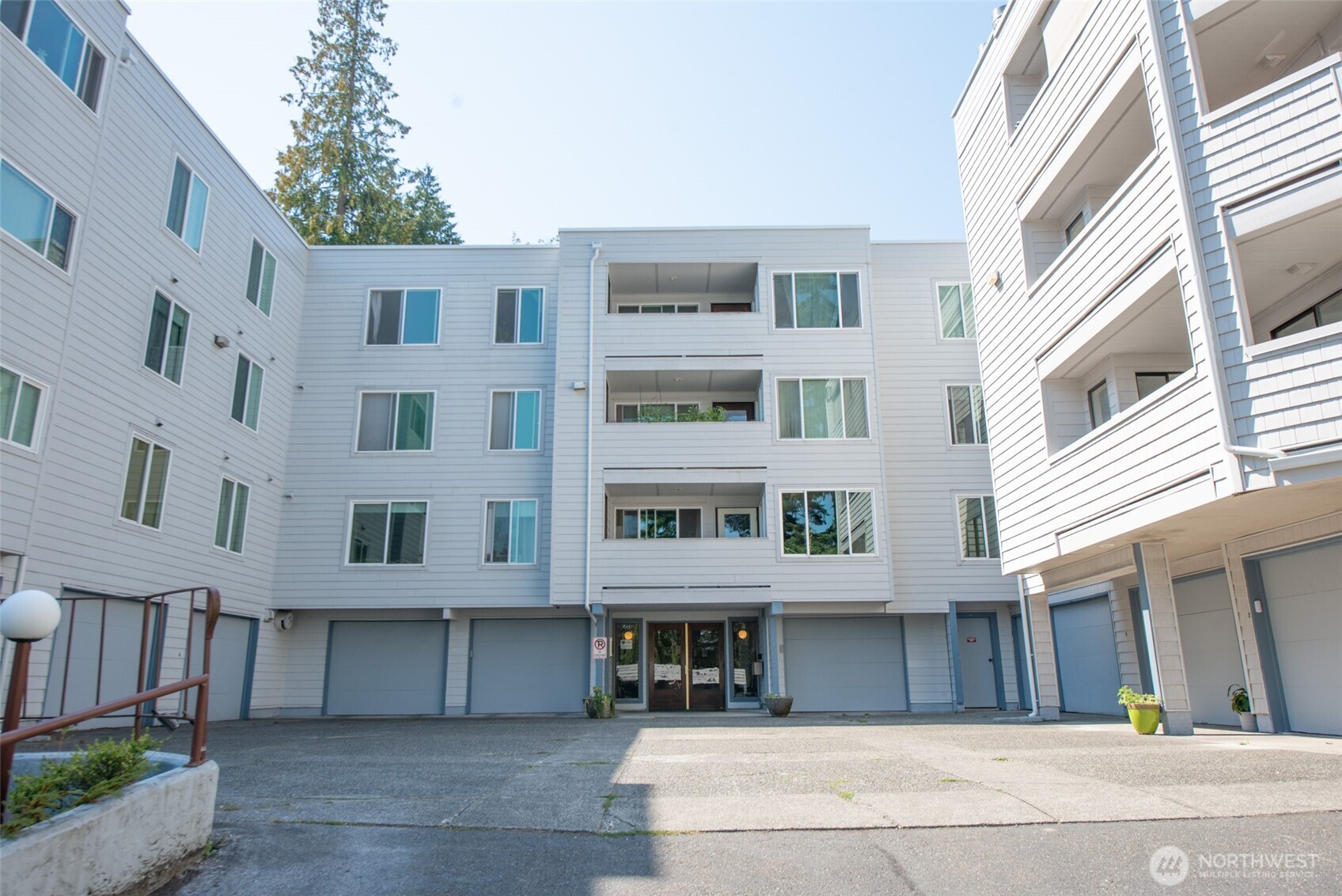 17417 Ashworth Avenue N #303