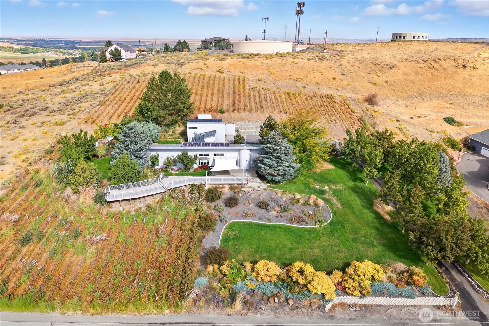 5404 Collins Road