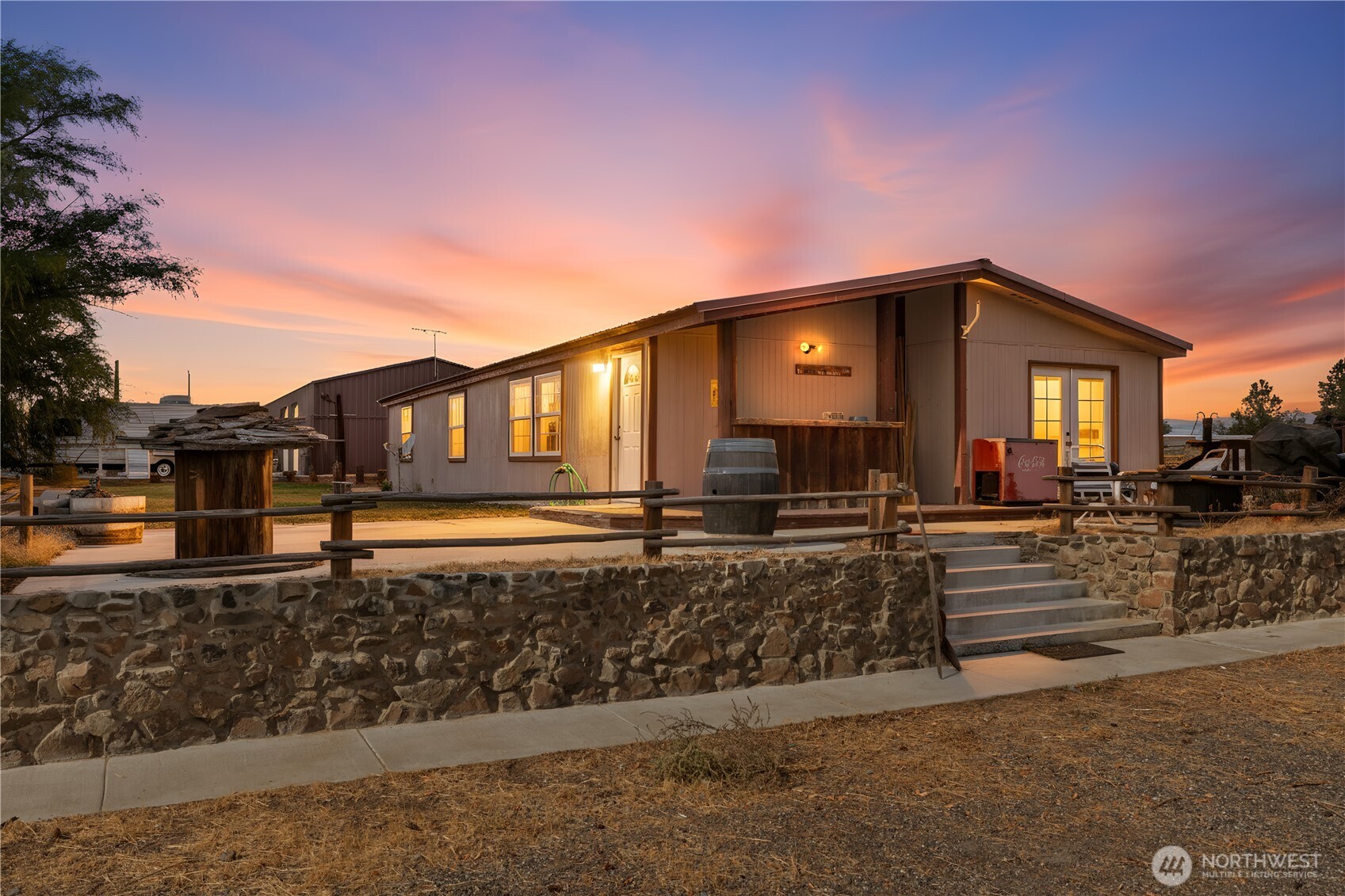 20842 Rd 24.7 SW