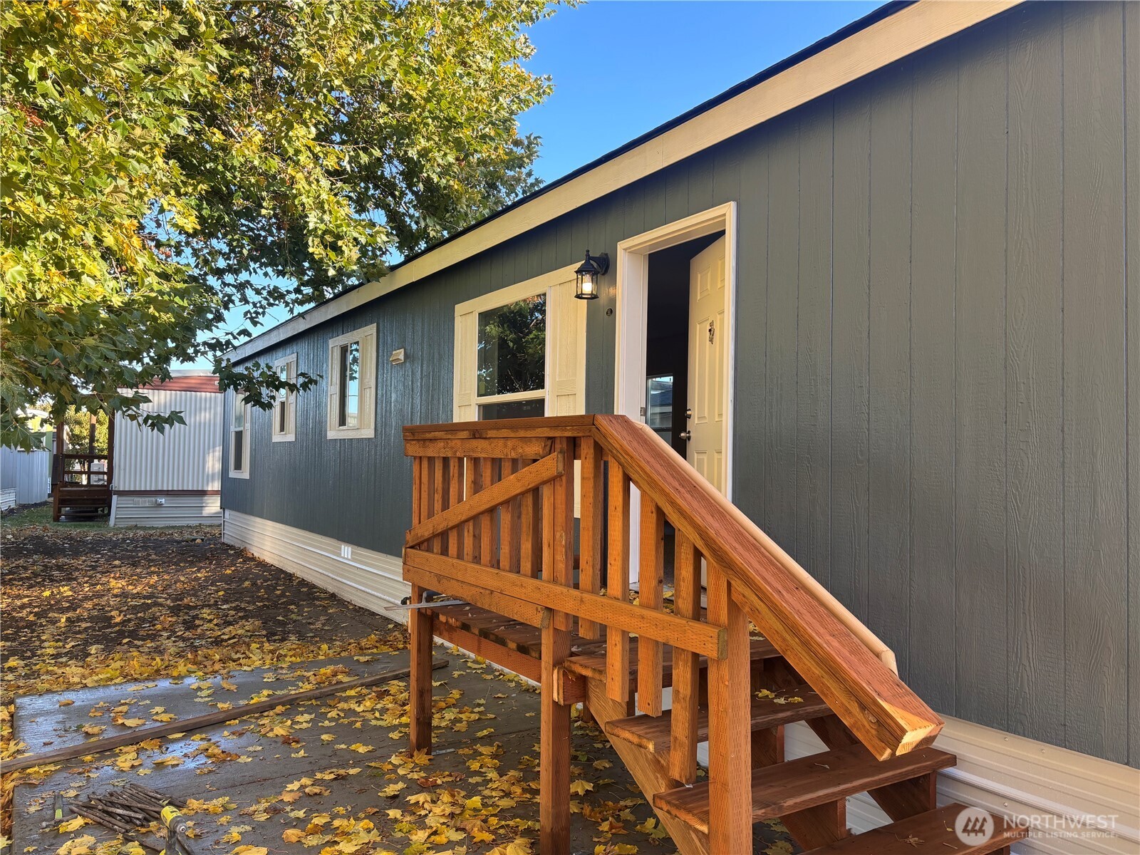 1331 W Pine #25