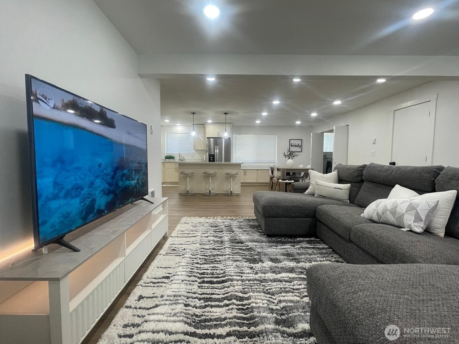 3730 SW 99th Street