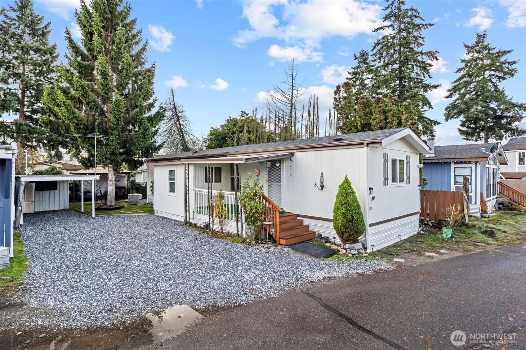 10302 Lakeview Avenue SW #42