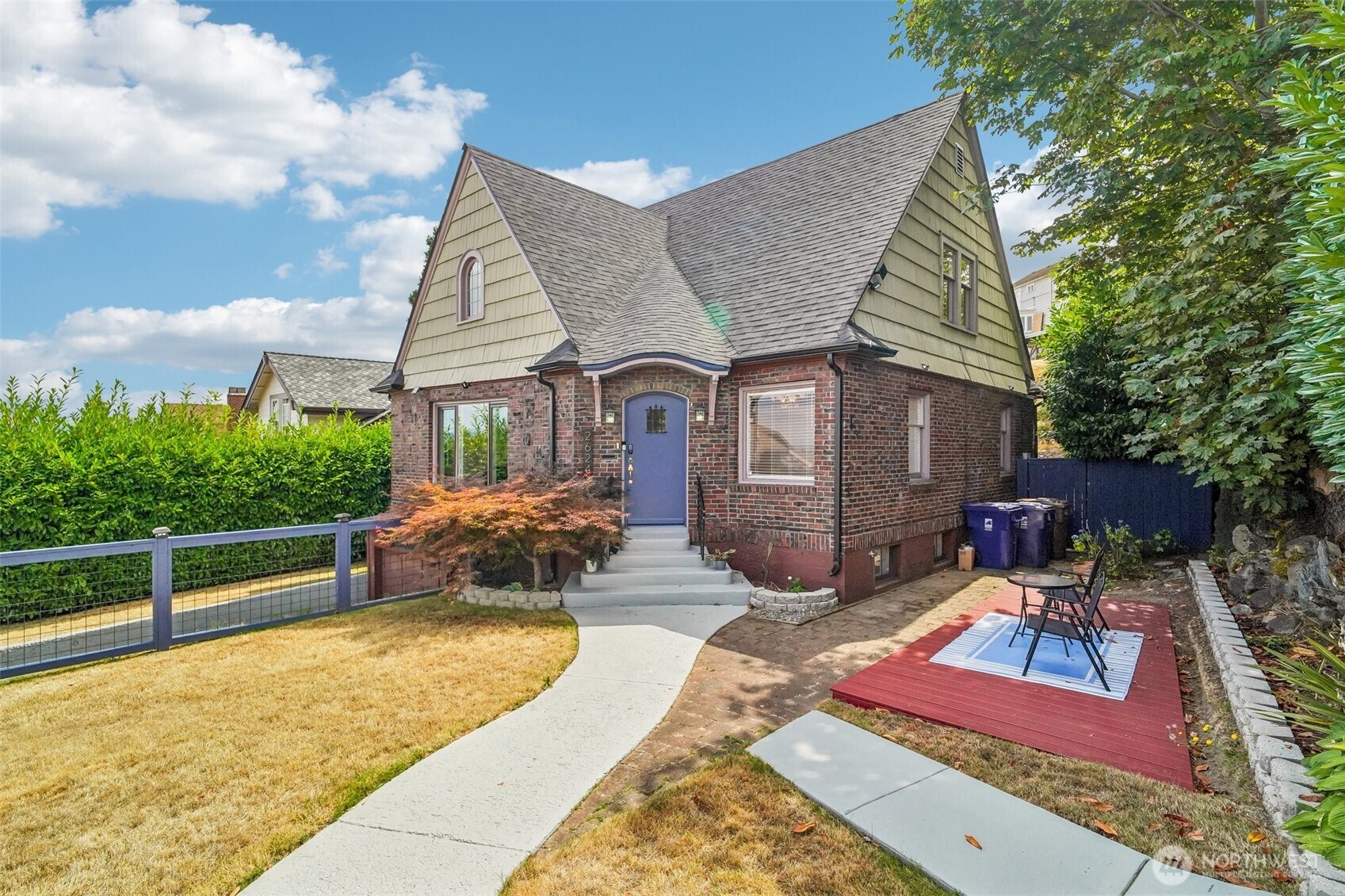 2624 N 30th Street