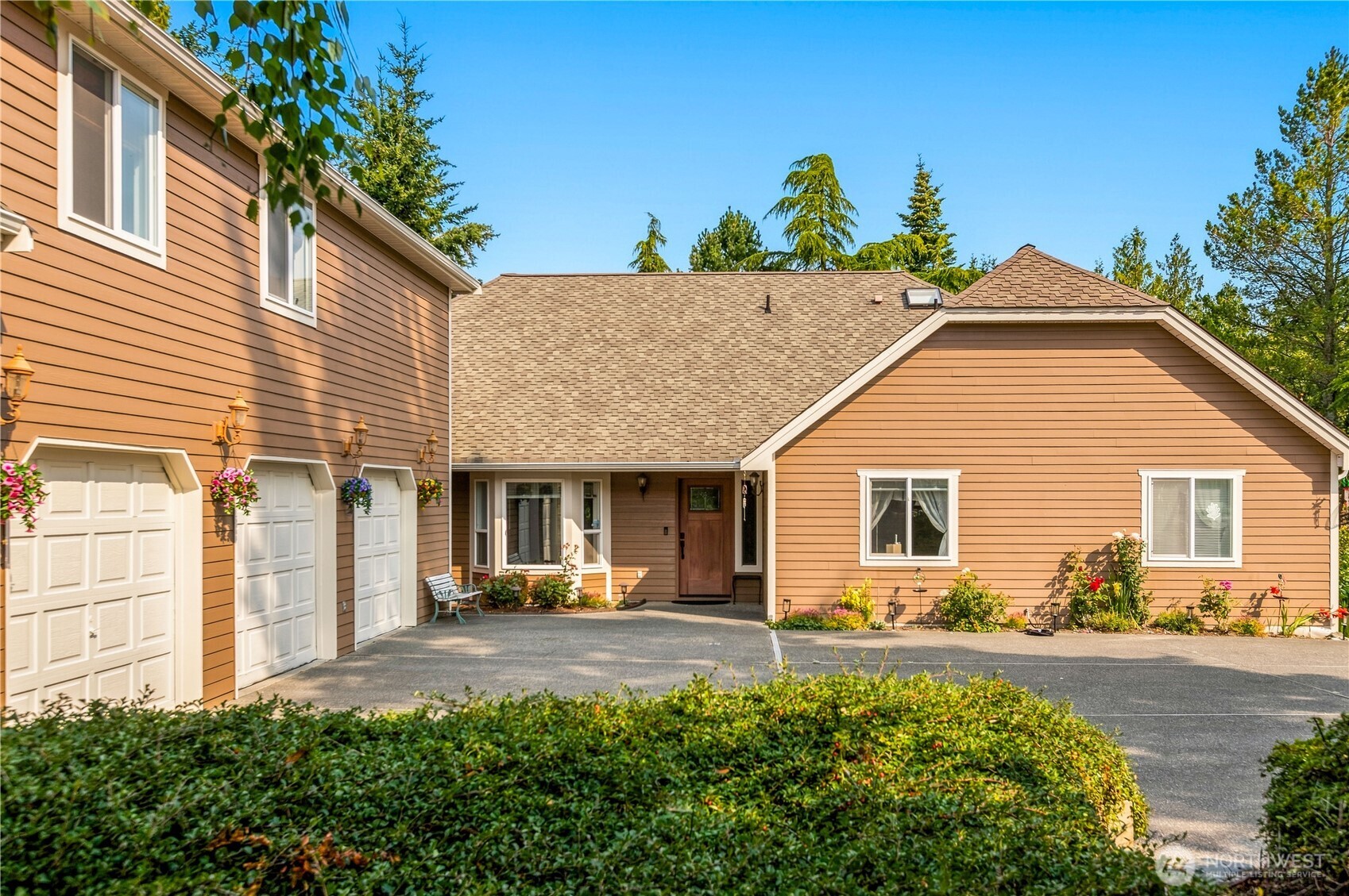 3836 Bay Lane