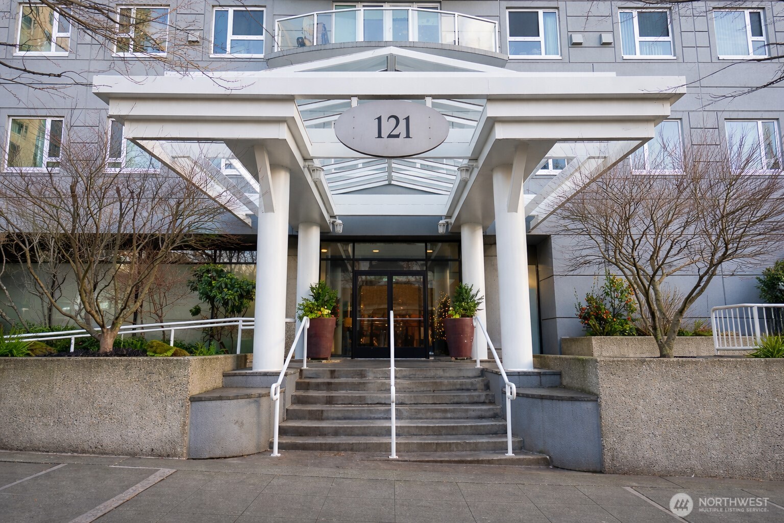 121 Vine Street #1702