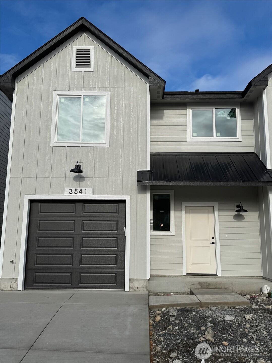 3541 W 6th Place