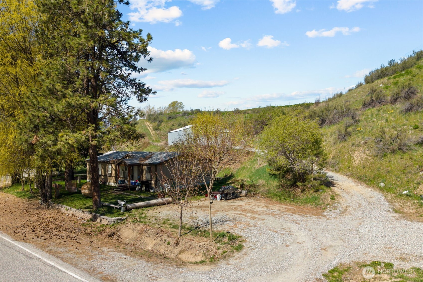 762 Boyd Loop Road
