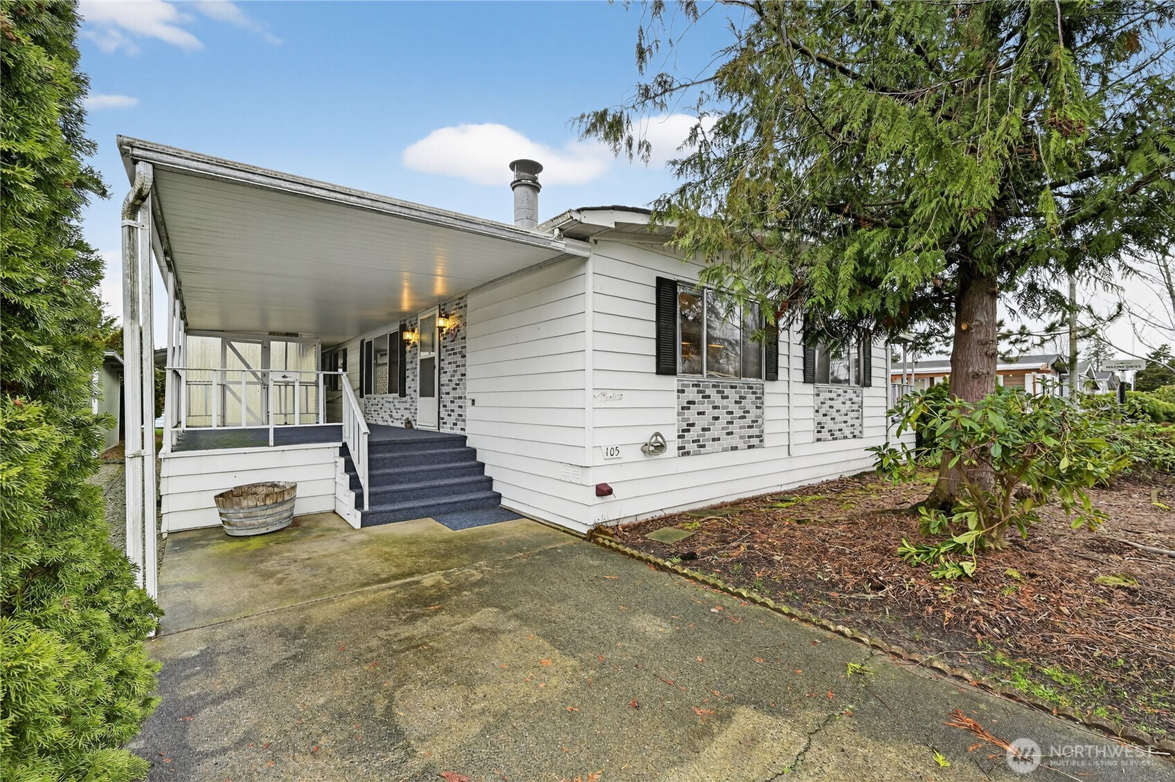 2725 E Fir Street #105