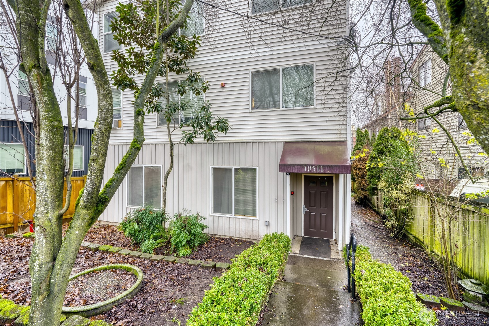 10511 Midvale Avenue N #302