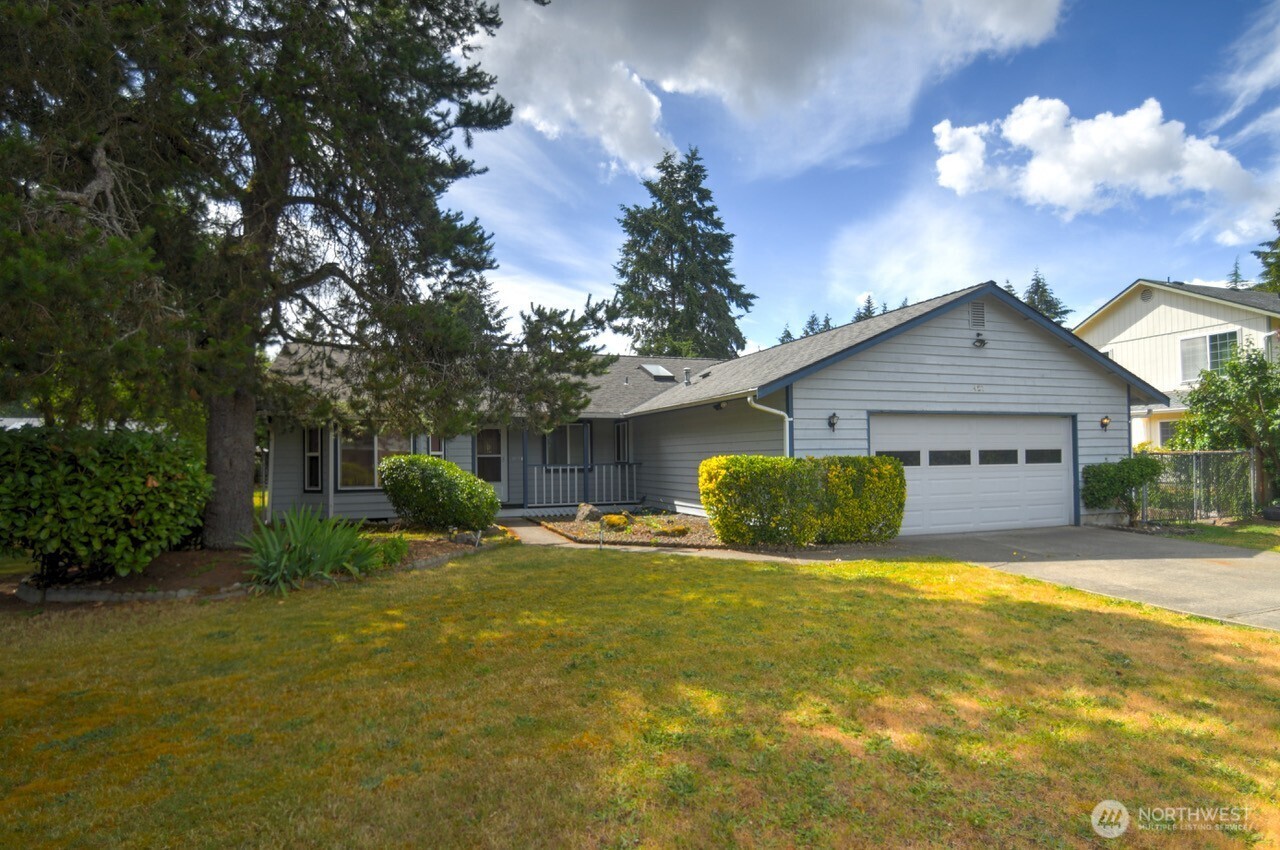 427 Sawmill Court SE