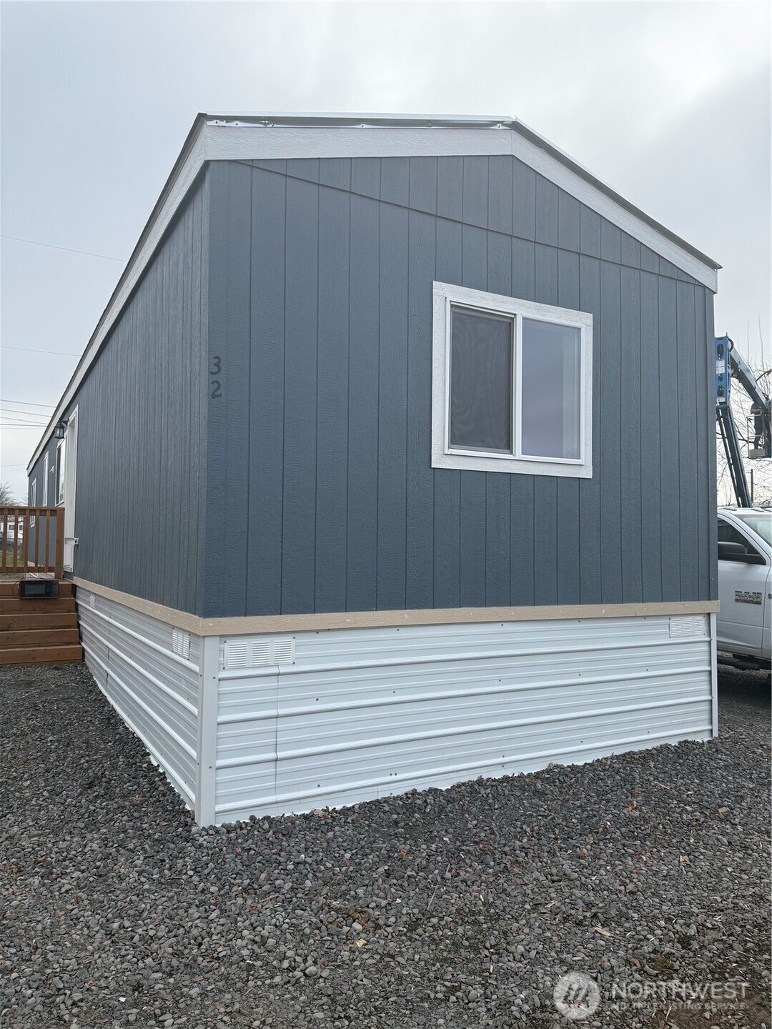 200 W Hawthorne Street #32