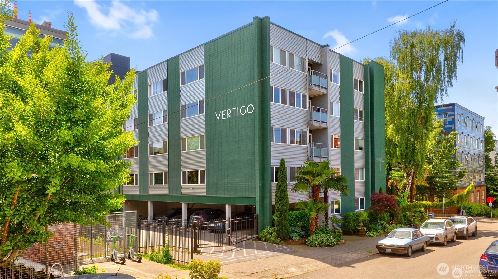 705 E Republican Street #207