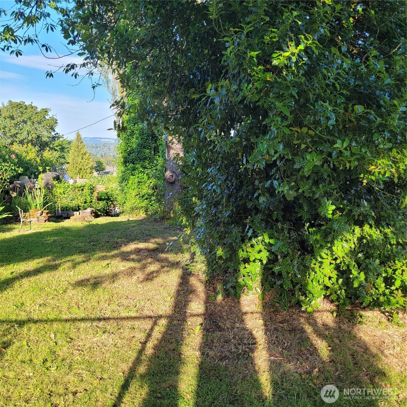8028 Beacon Avenue S