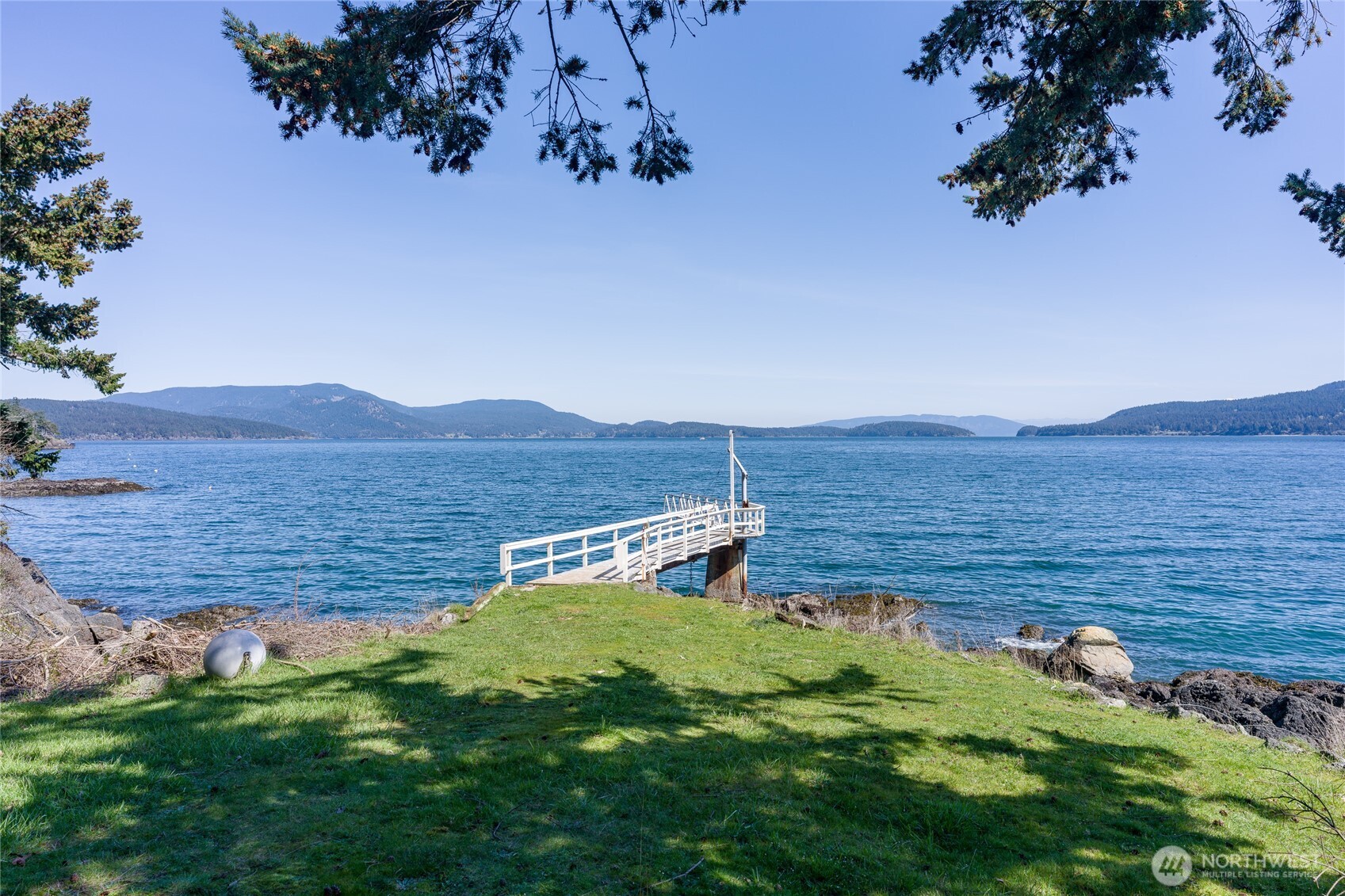 208 Tide's End Road