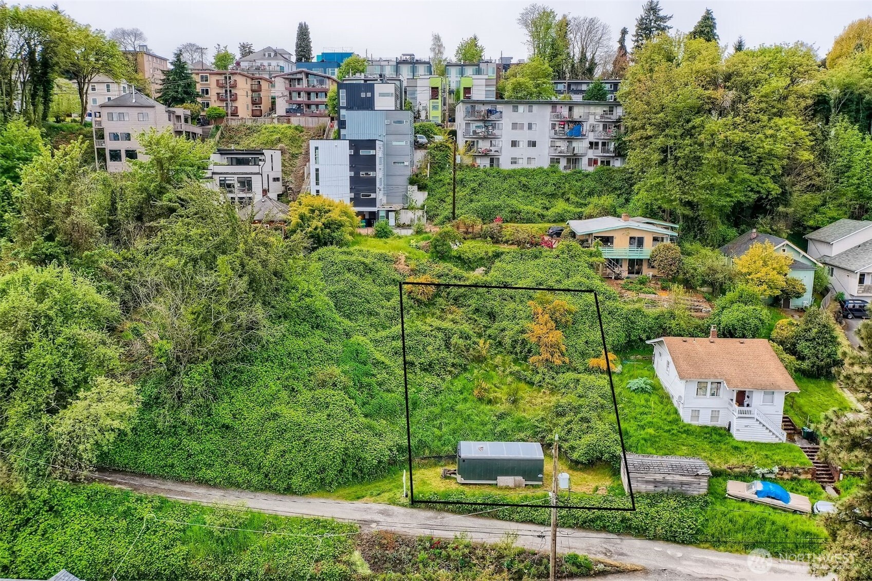 132 X 16th Avenue S