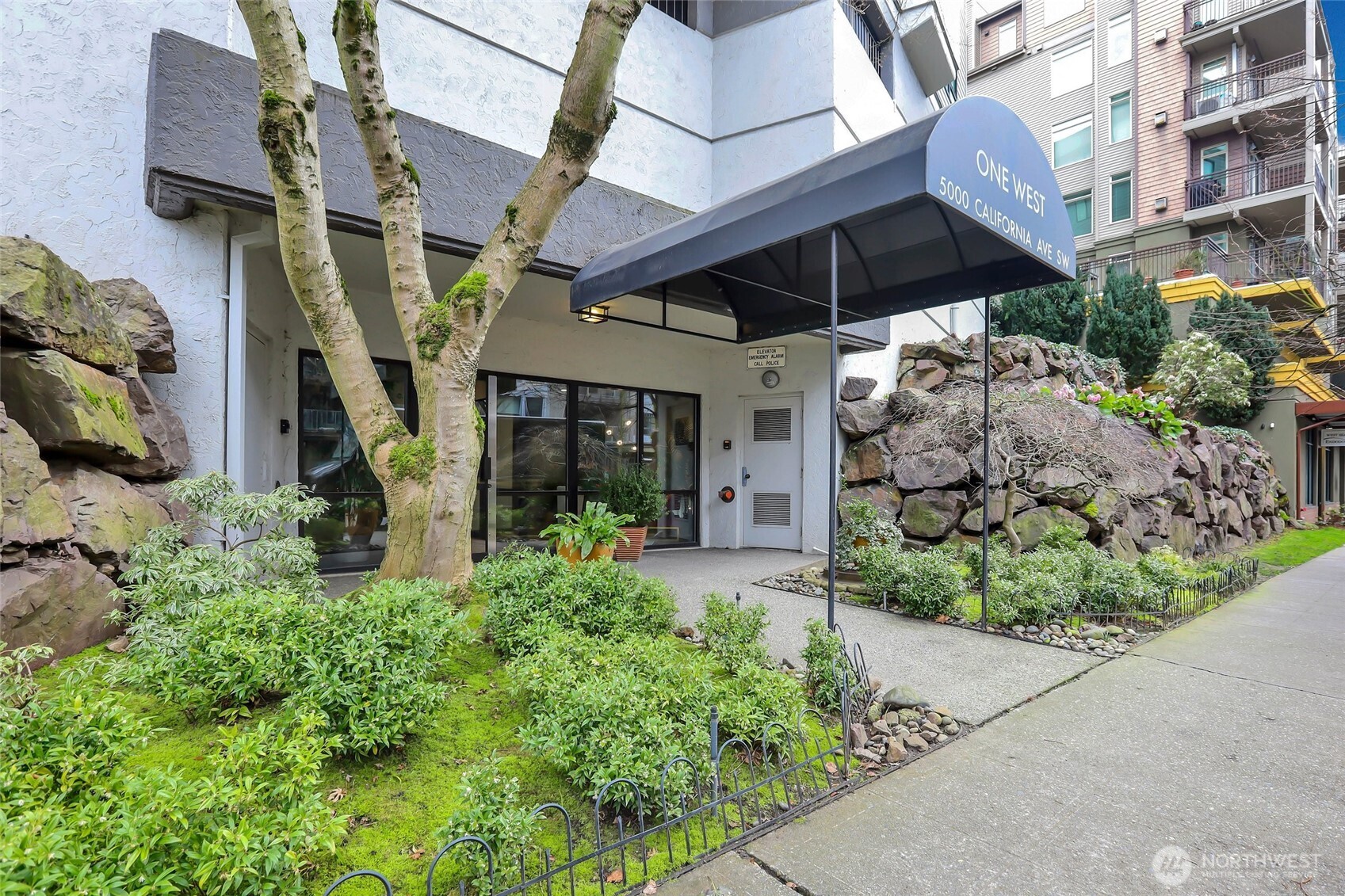 5000 California Avenue SW #406