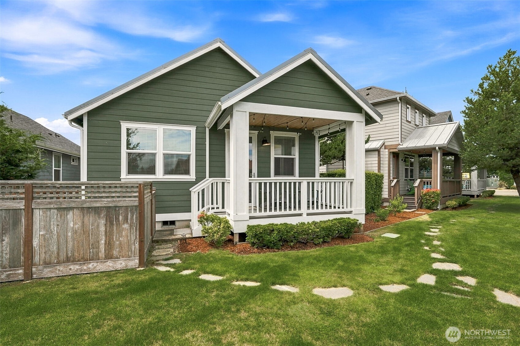 424 Vine Maple Lane SW