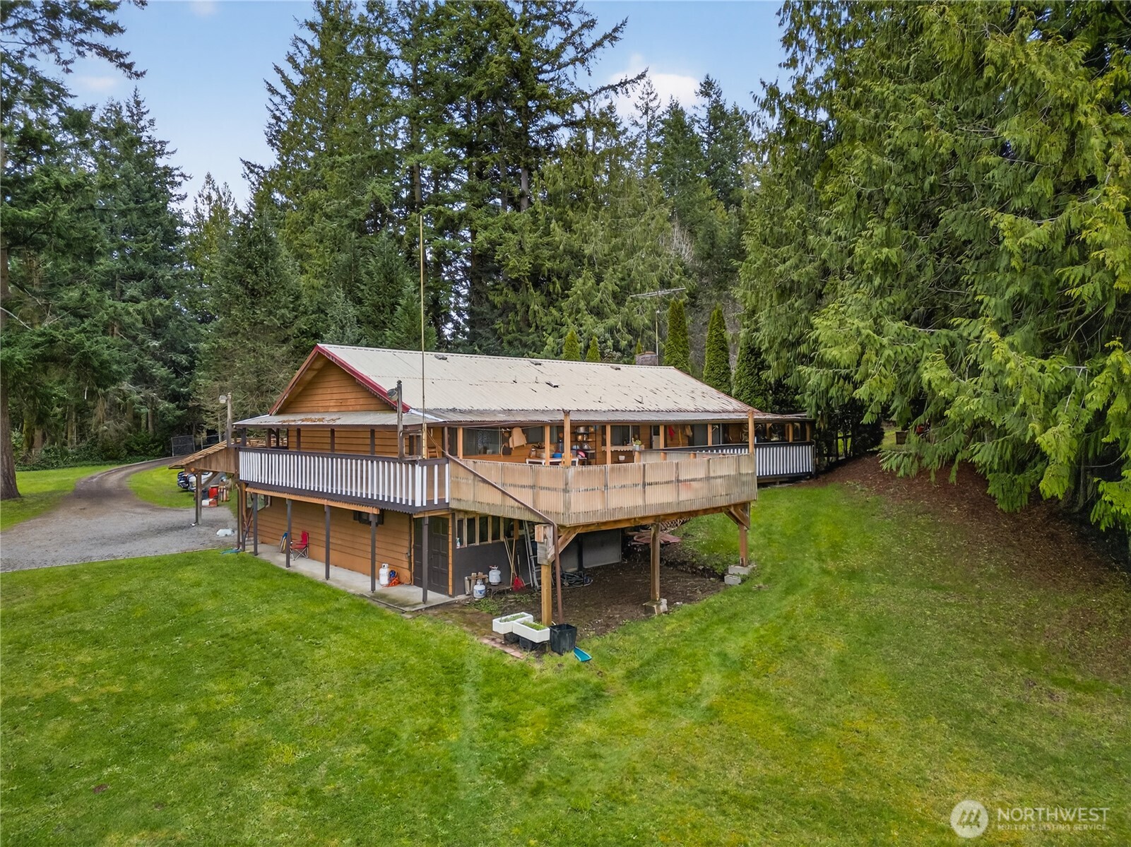 596 Forrest Way