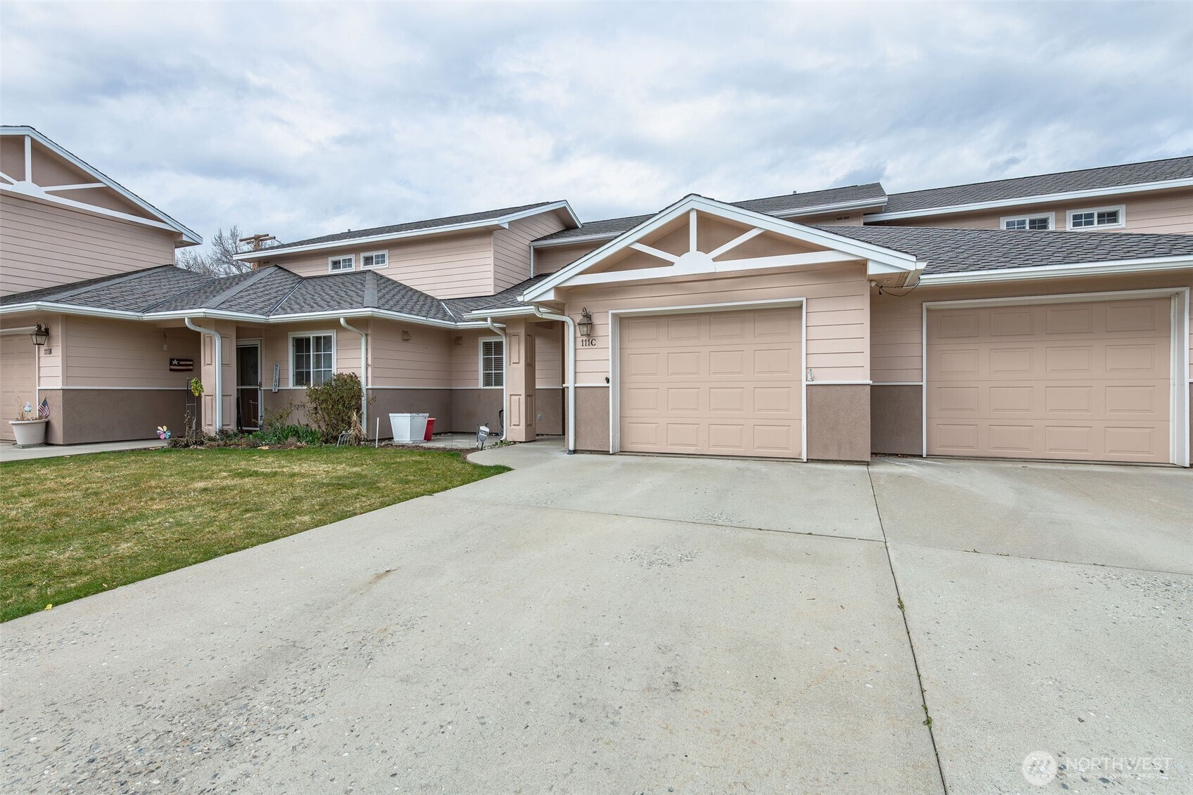 111 Whitebirch Place #C