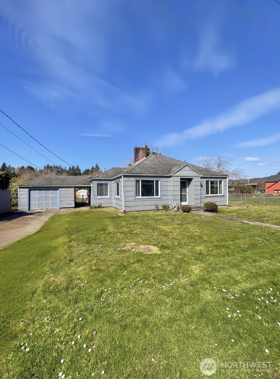 405 Willapa Avenue