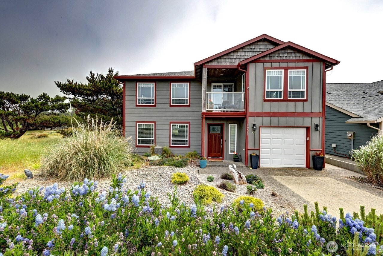 32500 G St