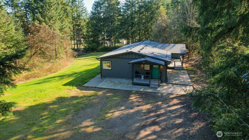 13317 Bandix Road SE