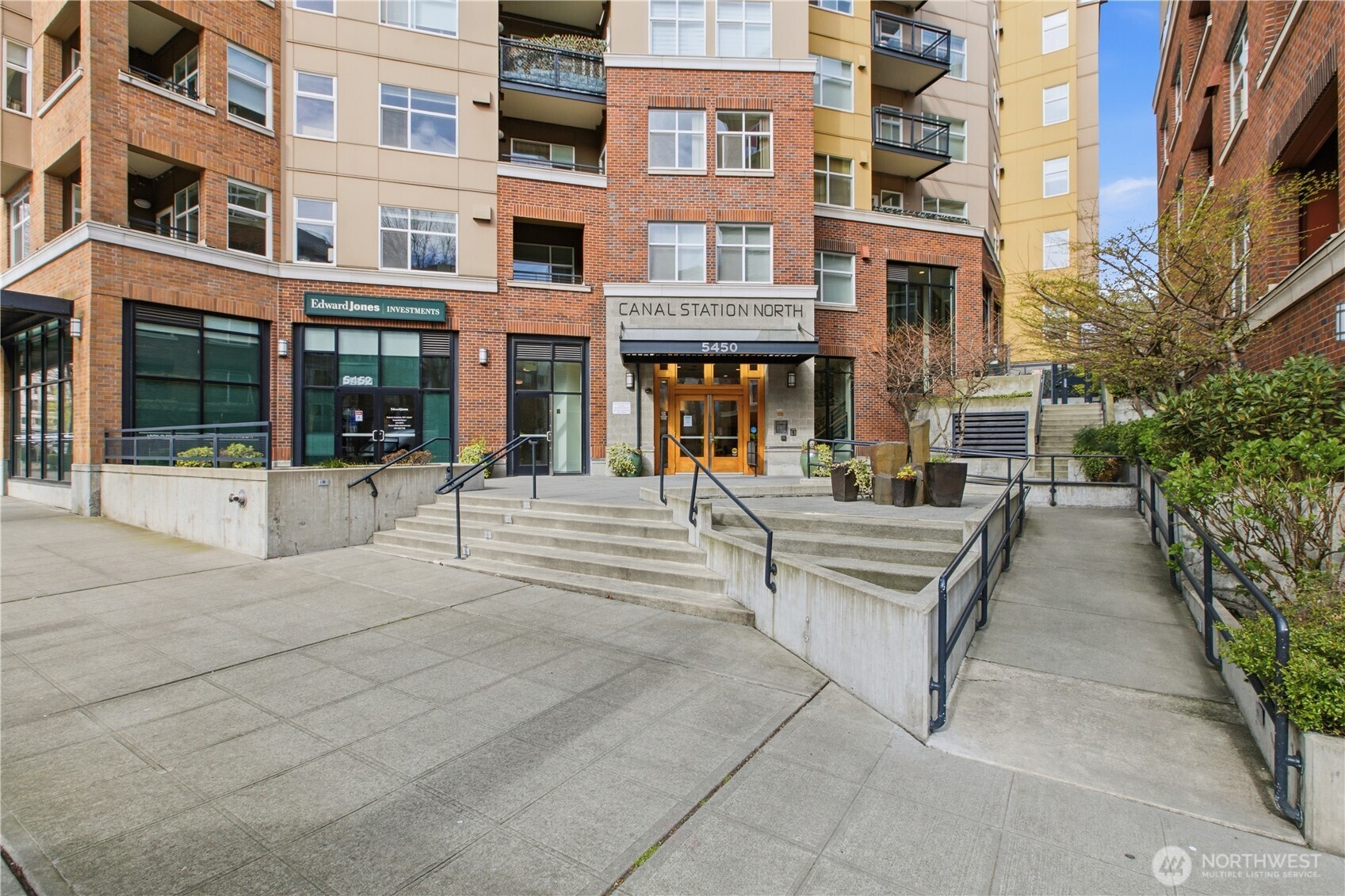5450 Leary Avenue NW #242