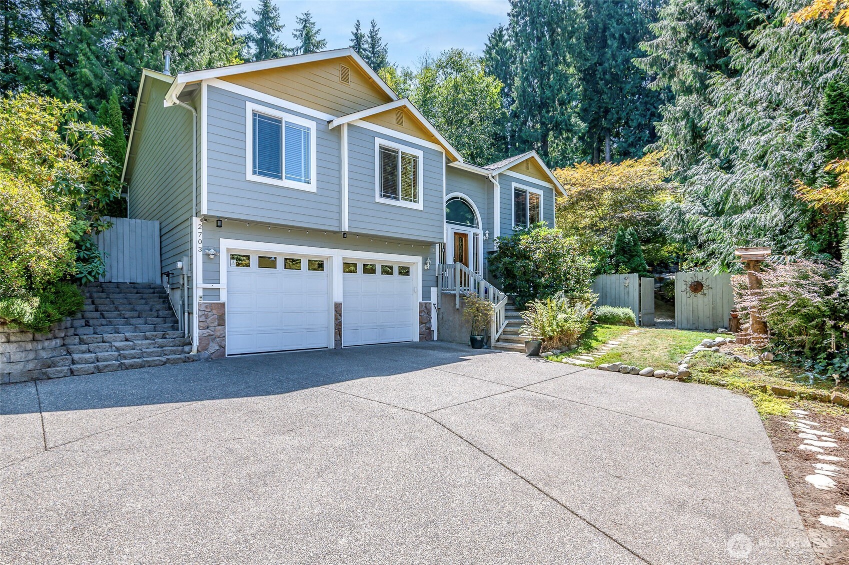 2703 5th Street SW