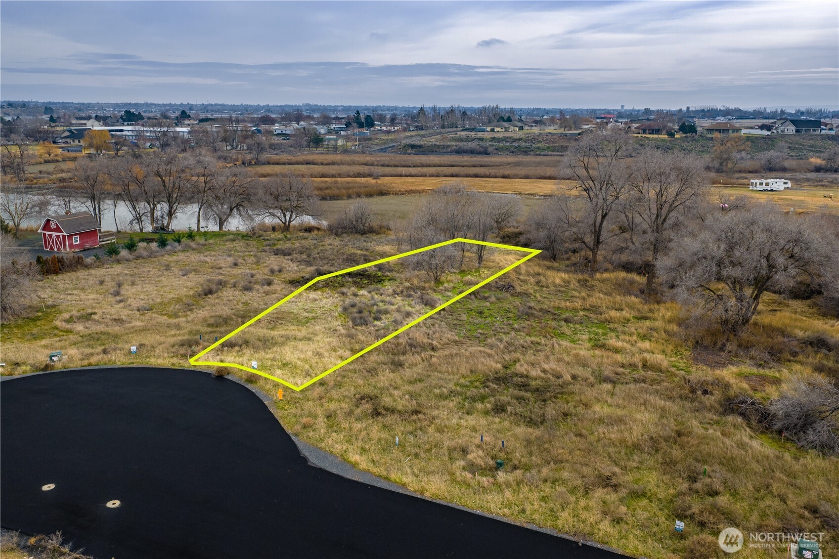 18 Valley Road NE #18