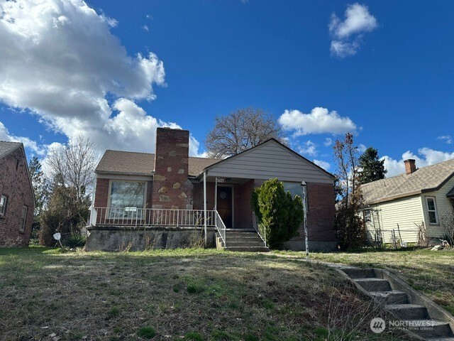 4811 N Lincoln Street
