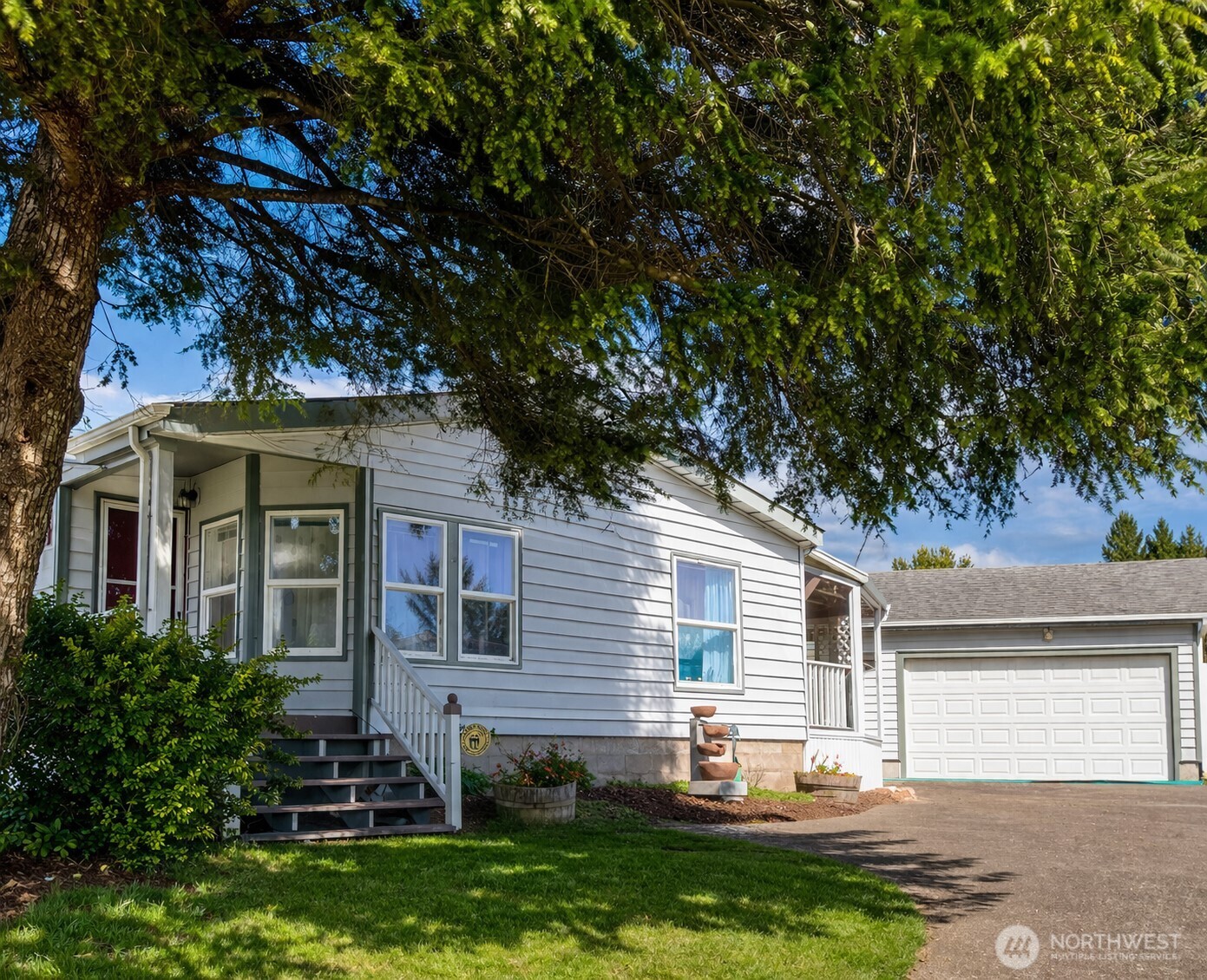31308 N Place
