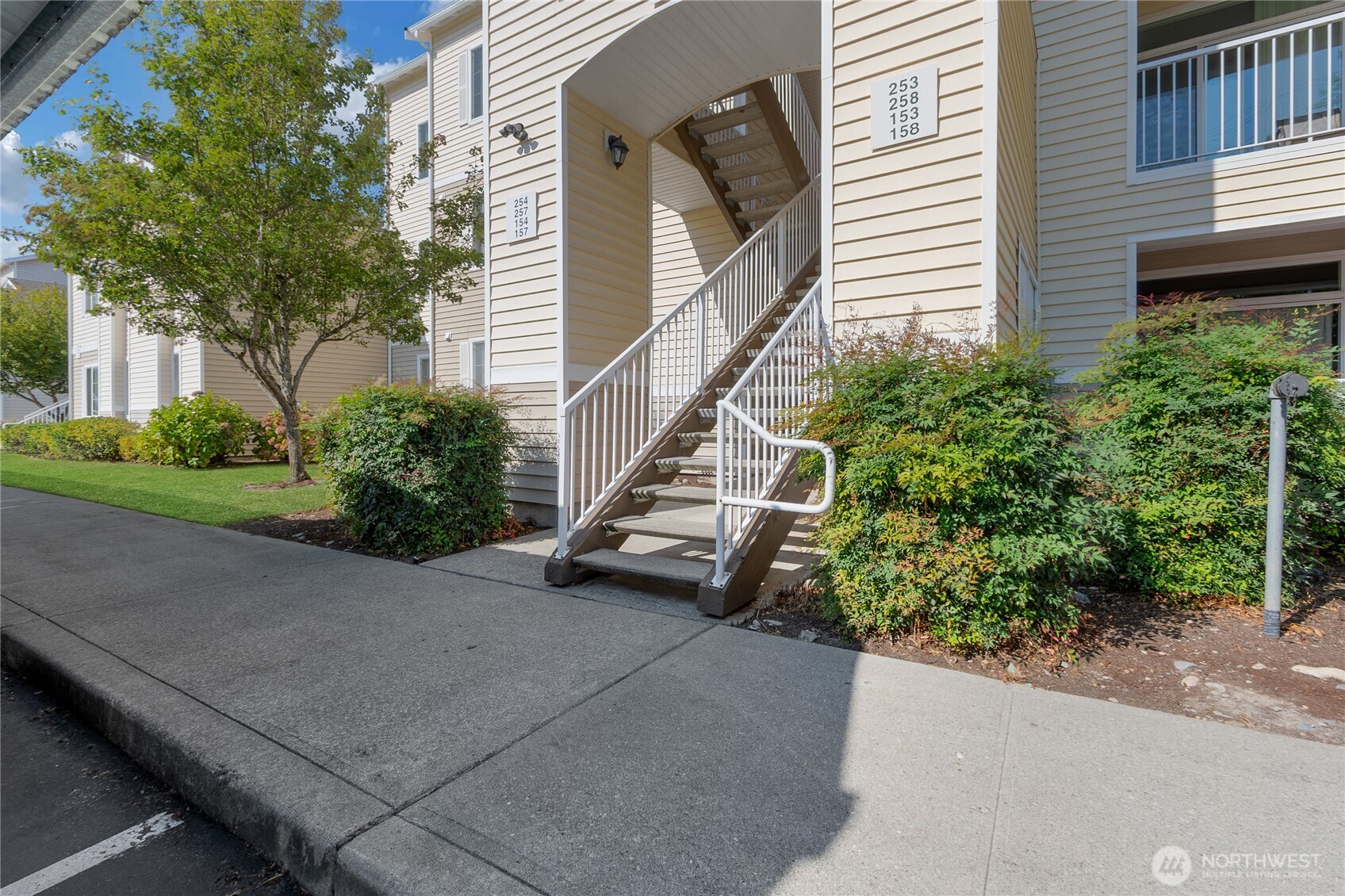 10113 186th Street E #257