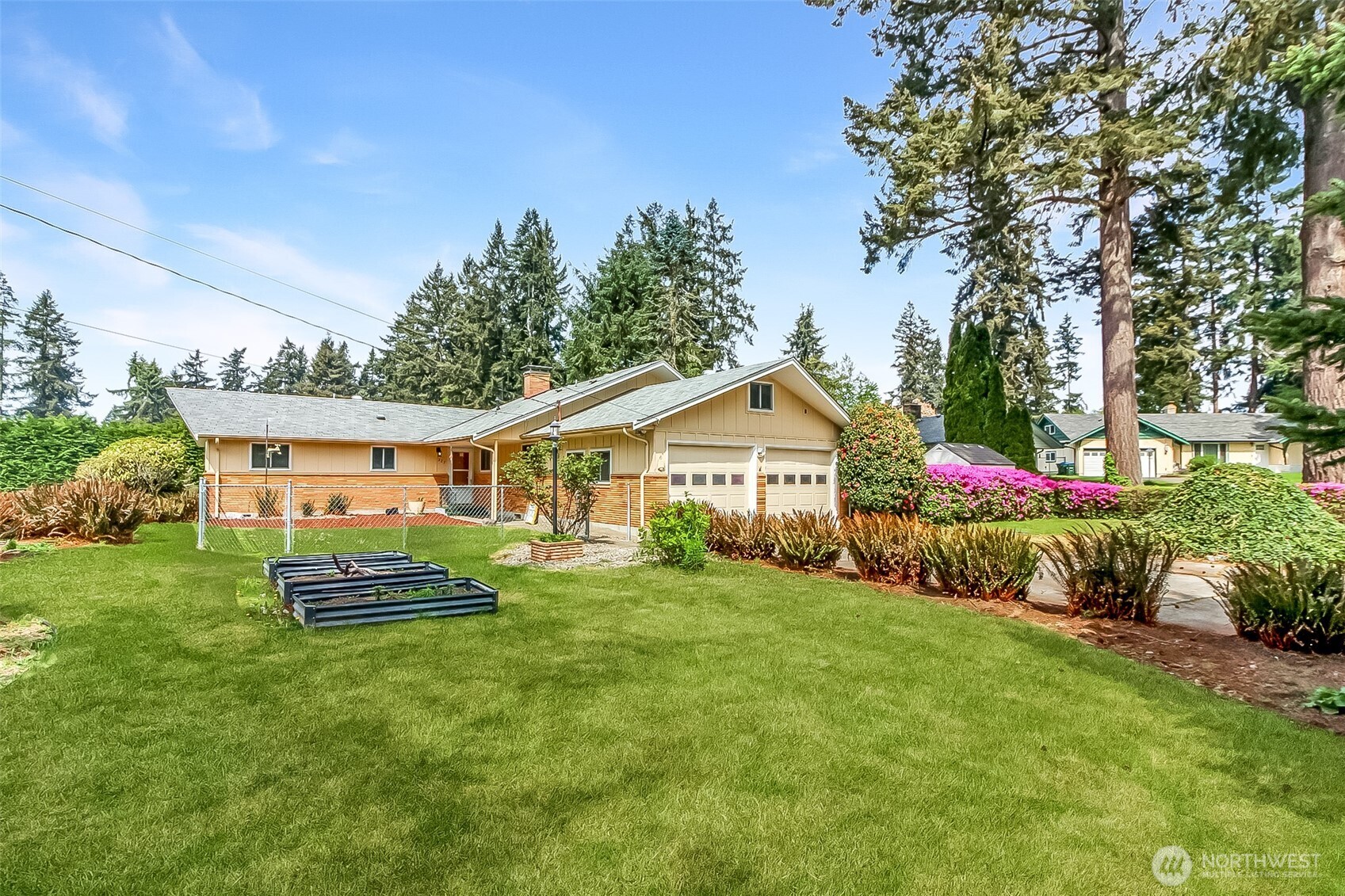 327 Logger Court SE