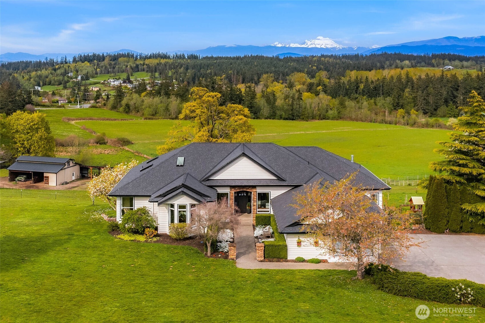 221 Baker View Lane