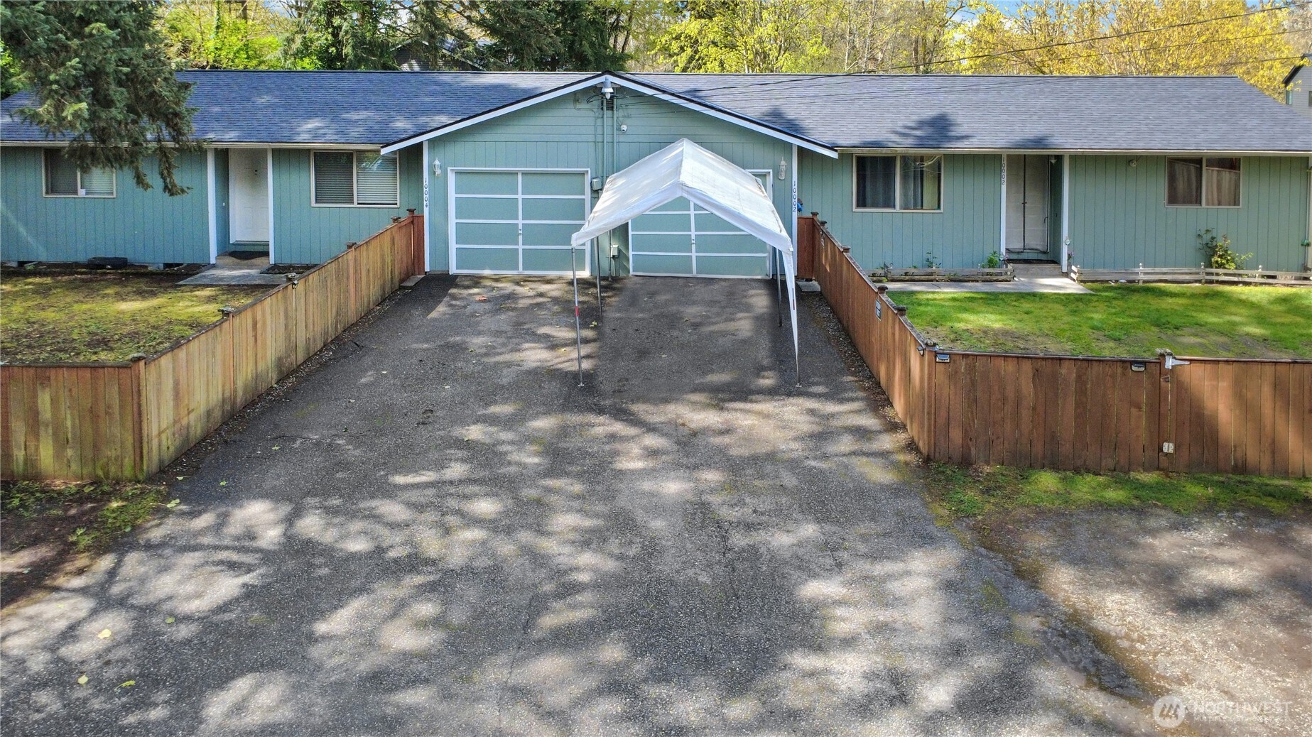 10002 10004 Barnes Lane S