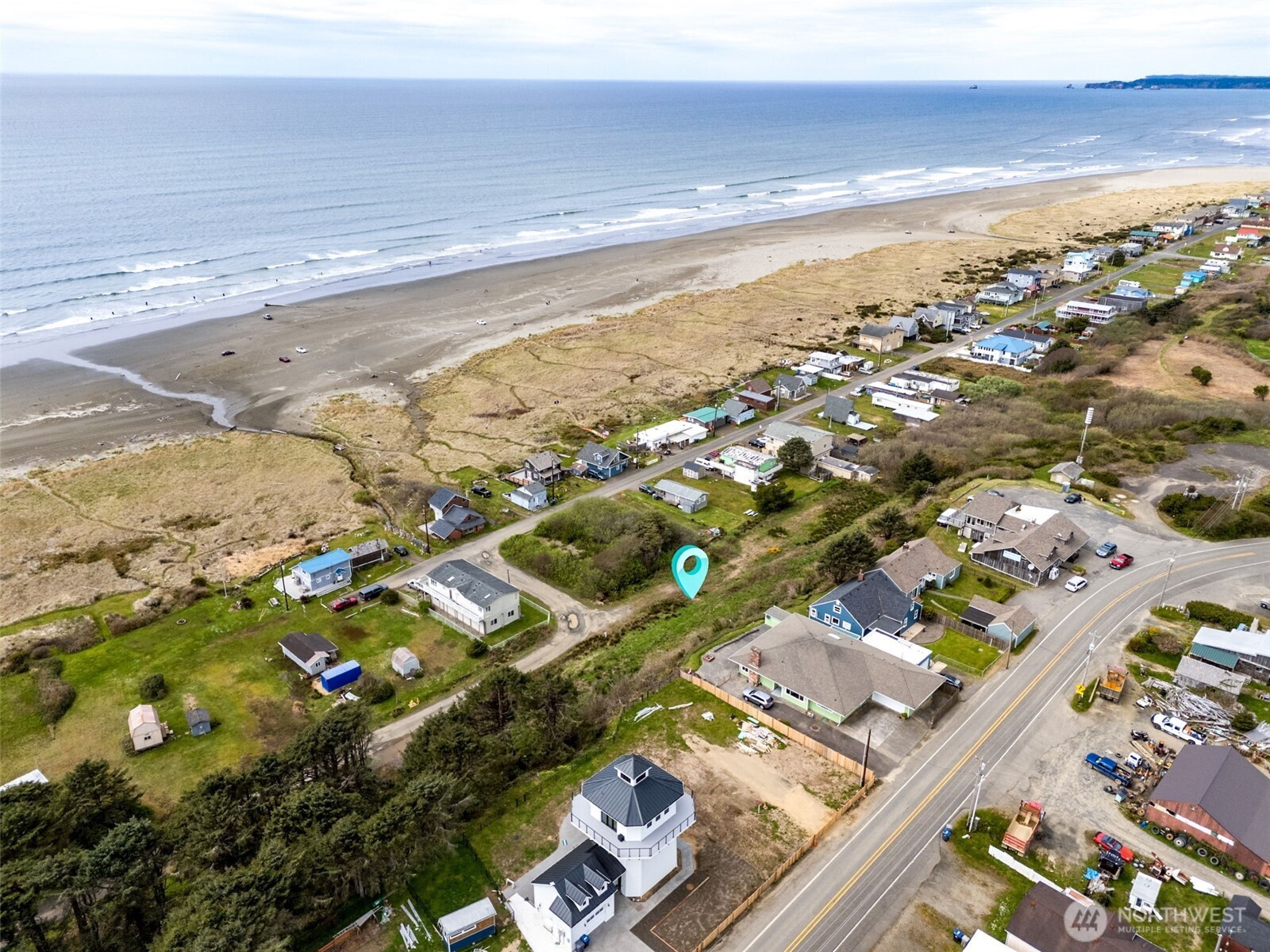 4780 Beach Lane