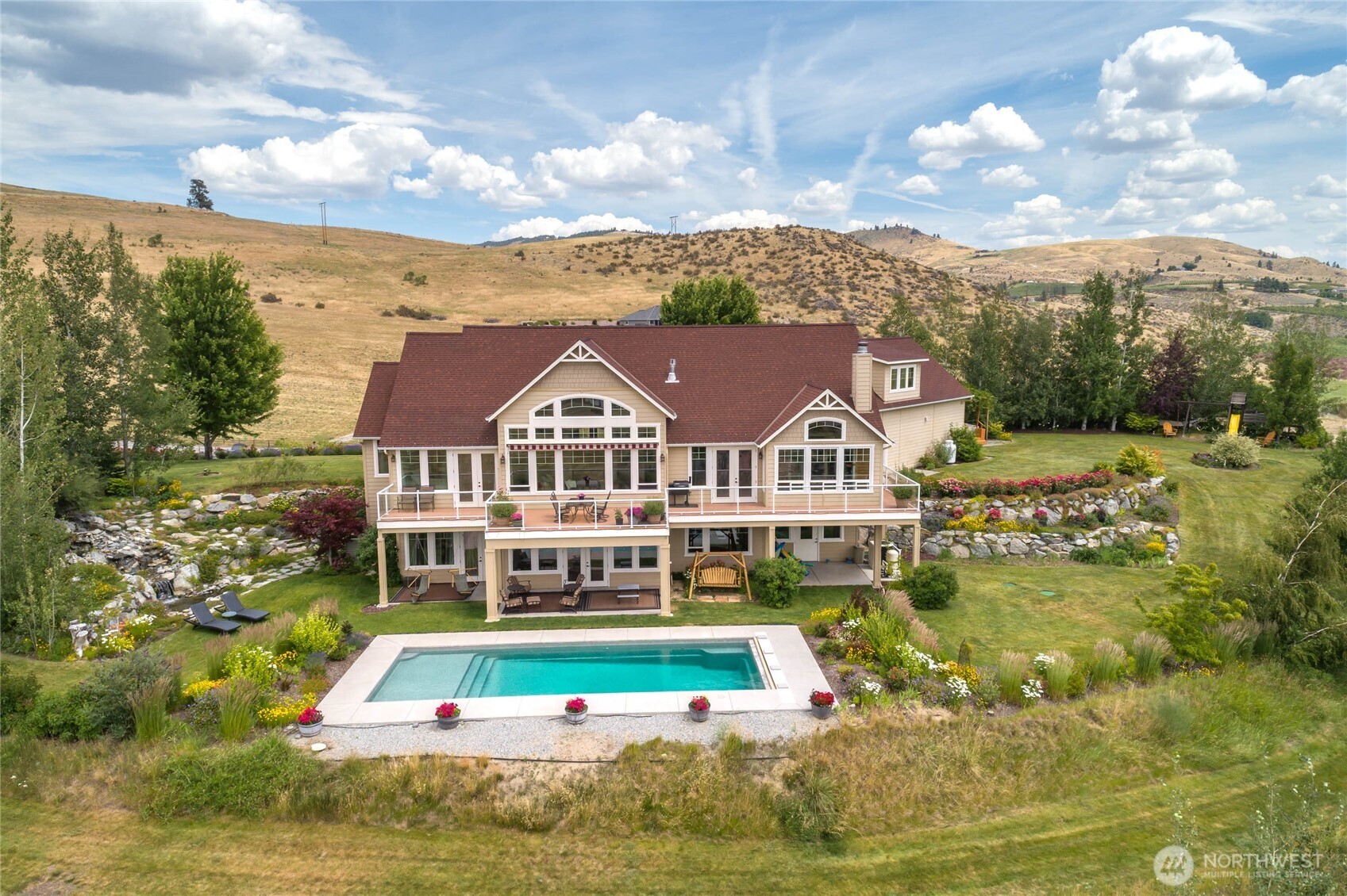 357 Lakayuse Road