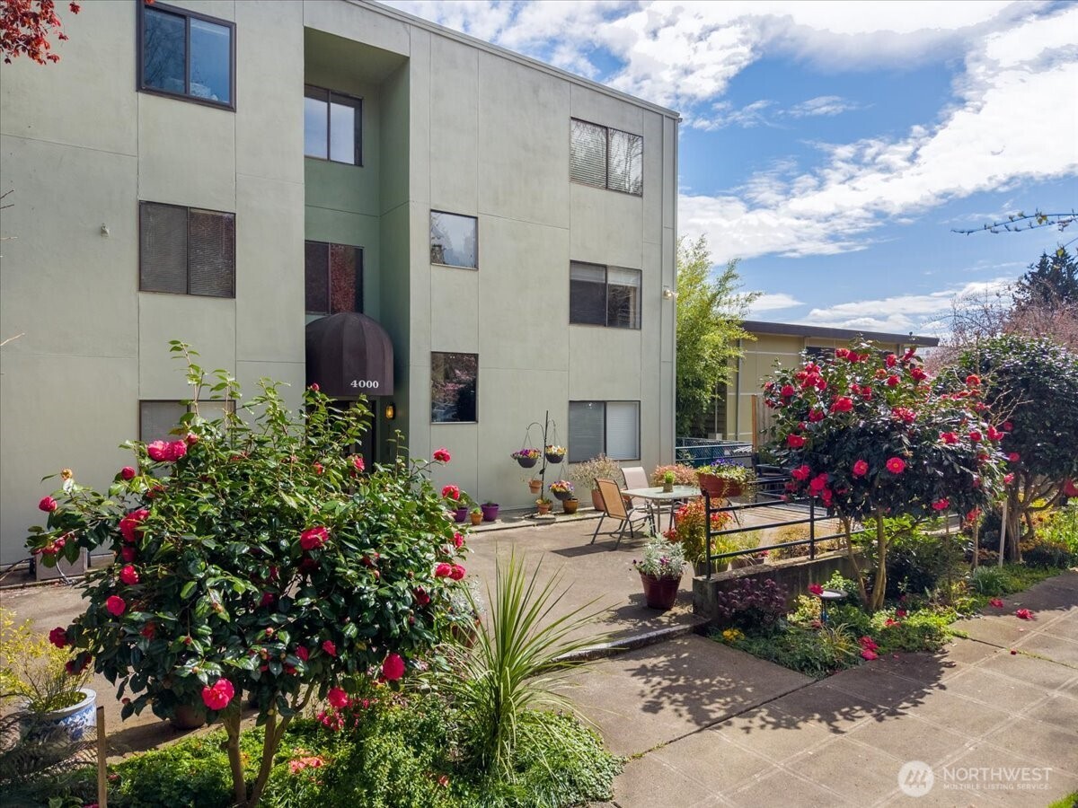 4000 24th Avenue W #202
