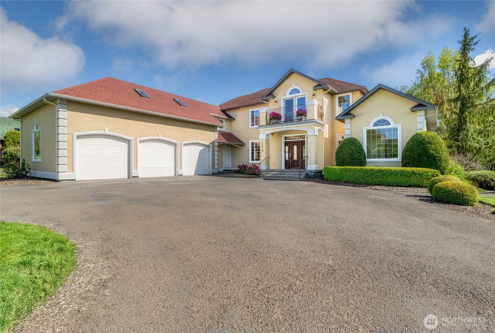 2578 Wainwright Place