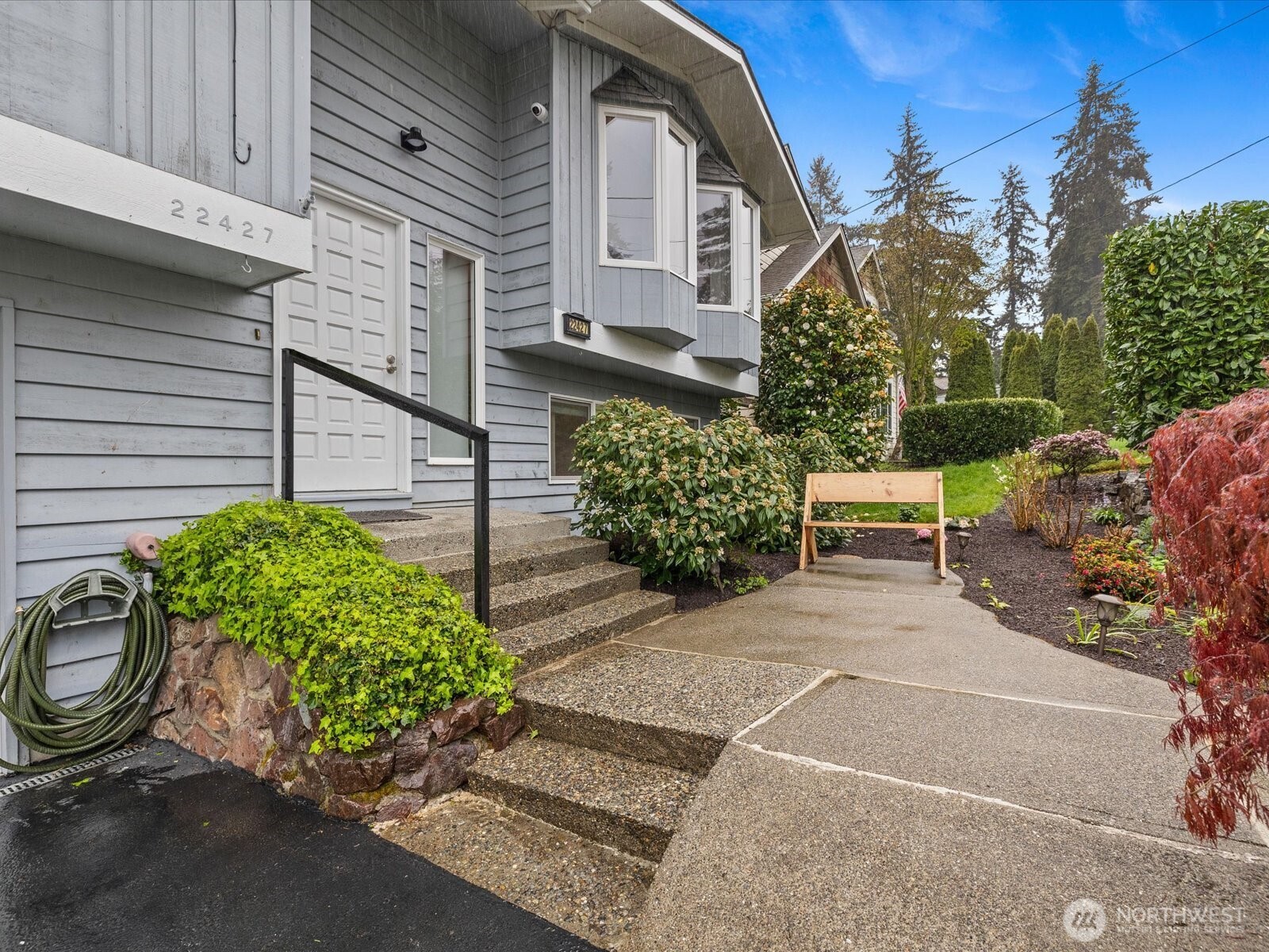 22427 82nd Ave W