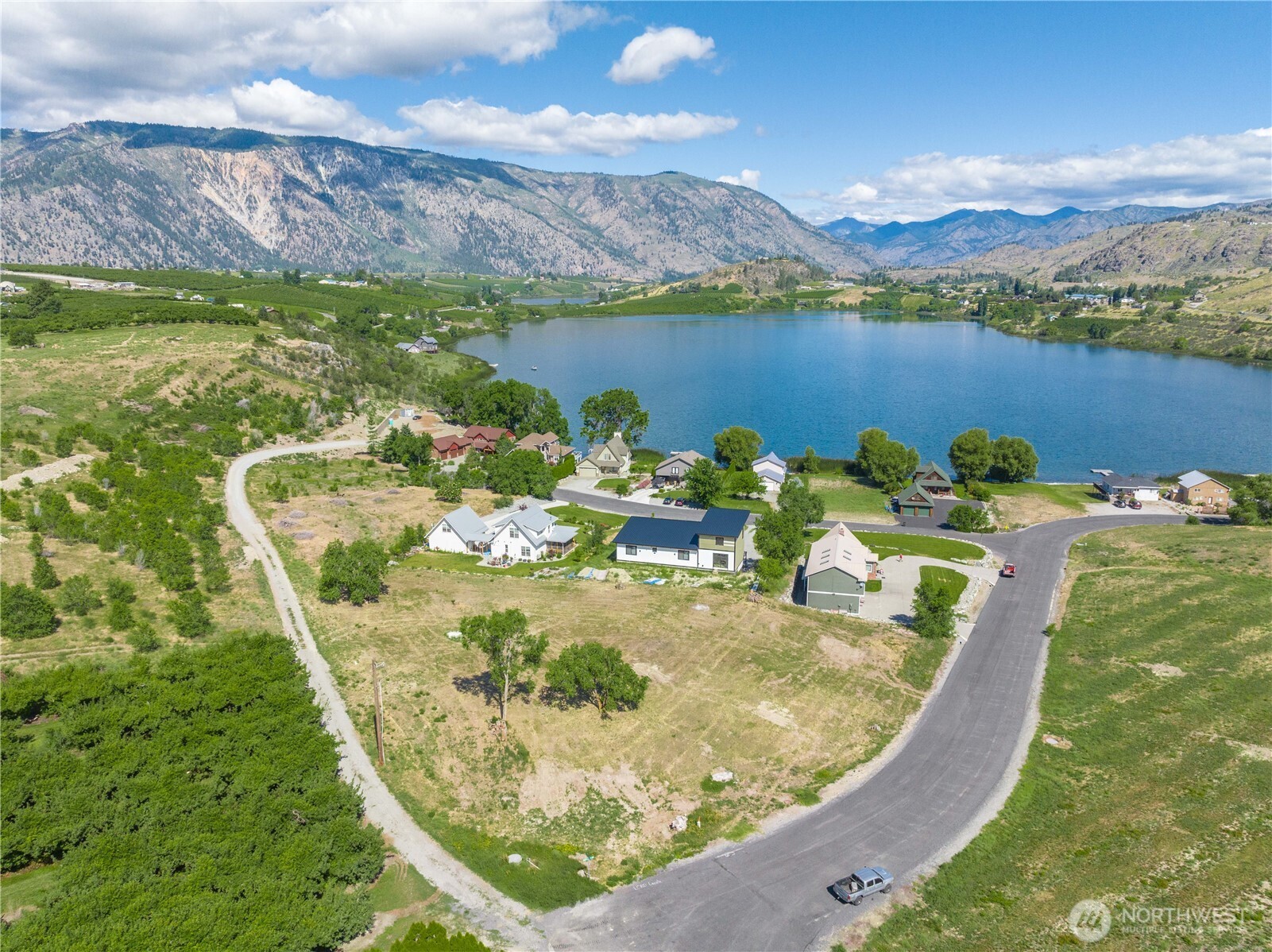 220 Roses Lake Drive
