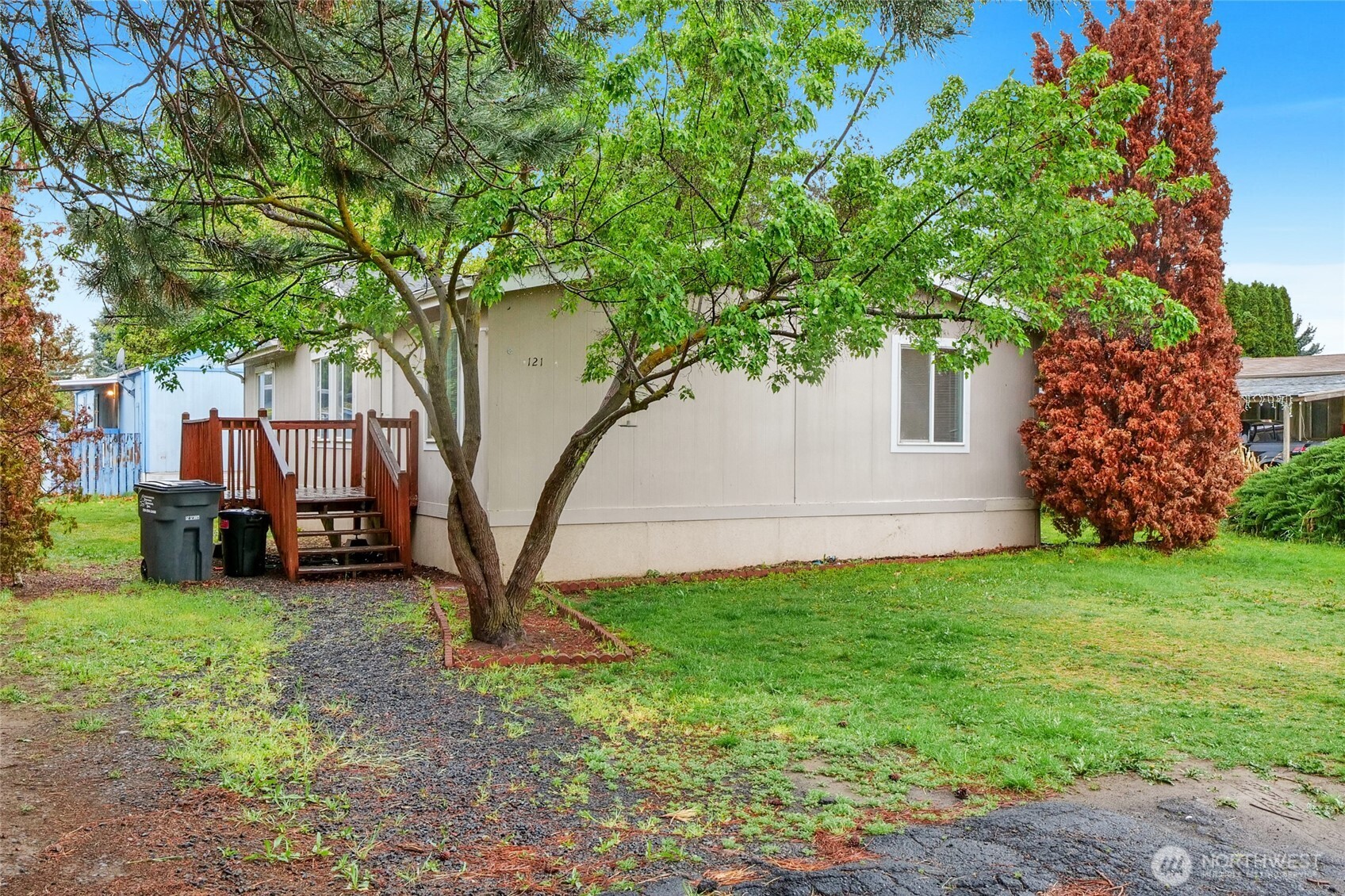 4815 NE Airway Drive #121