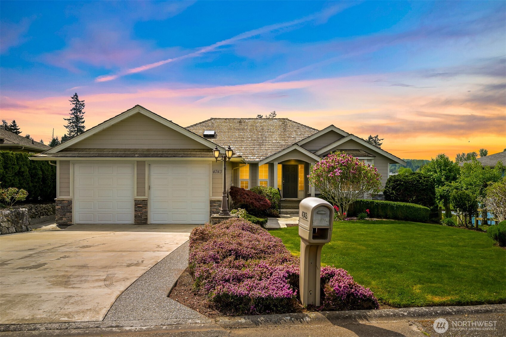 4743 S Golf Course Drive