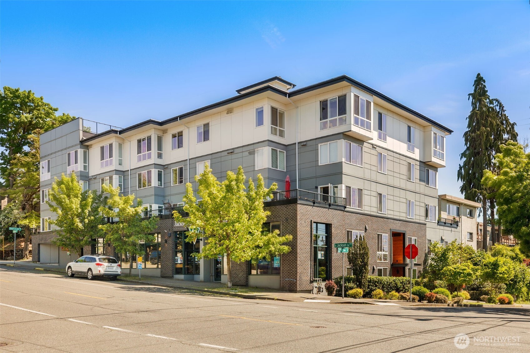 2901 S Jackson Street #404