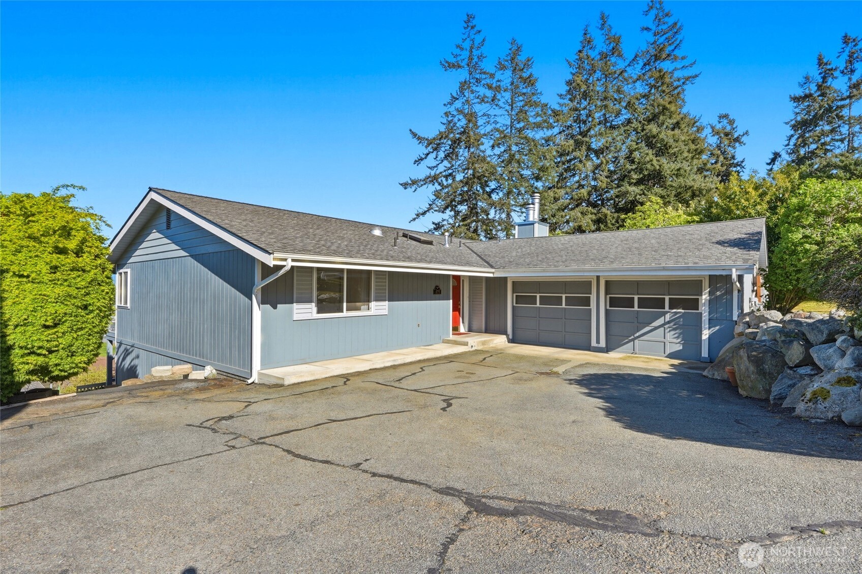 2198 Aurora Court